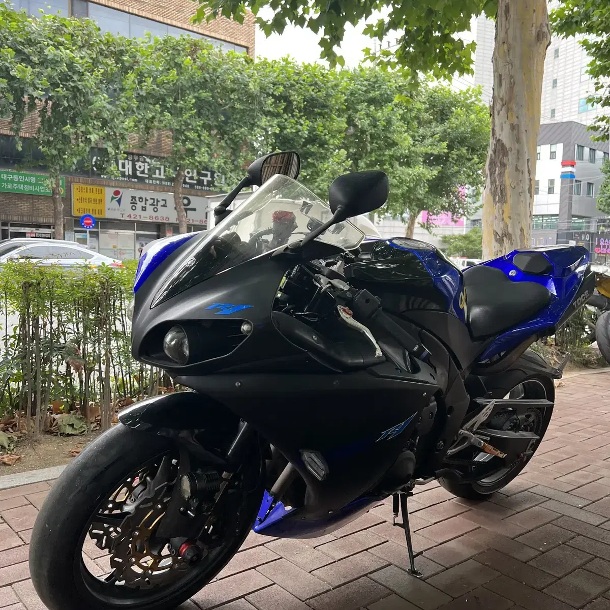 2010년식 YZF R1 판매합니다.