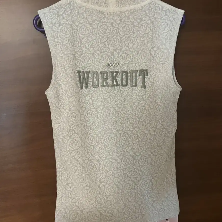 2000아카이브 rose workout top white