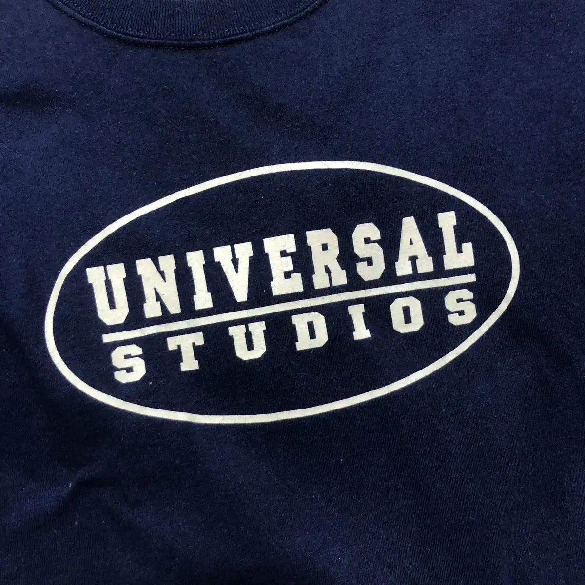 UNIVERSAL STUDIOS T-shirts (L/100-105)