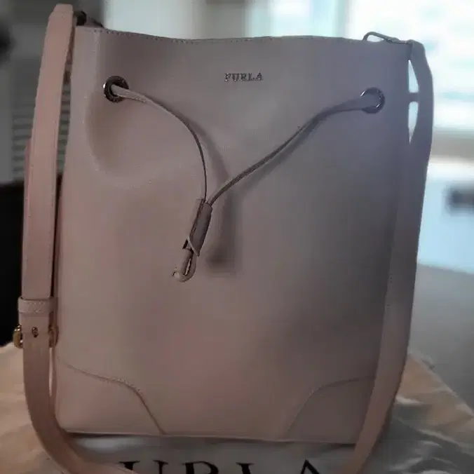 훌라 furla 버킷백