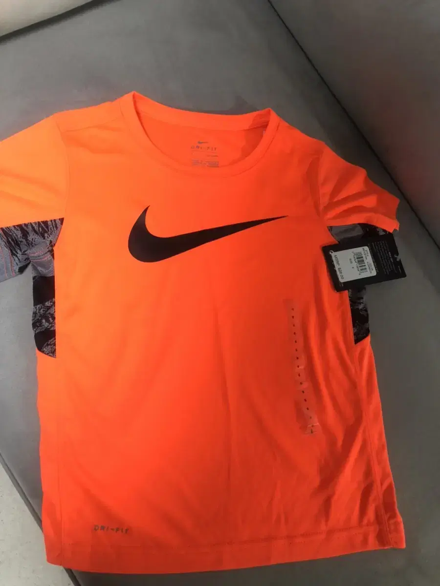 Genuine, New) Children's Nike