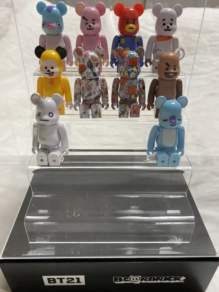 (SOLD!!!) bangtan BTS BT21 bare brick full set bulk + shelf