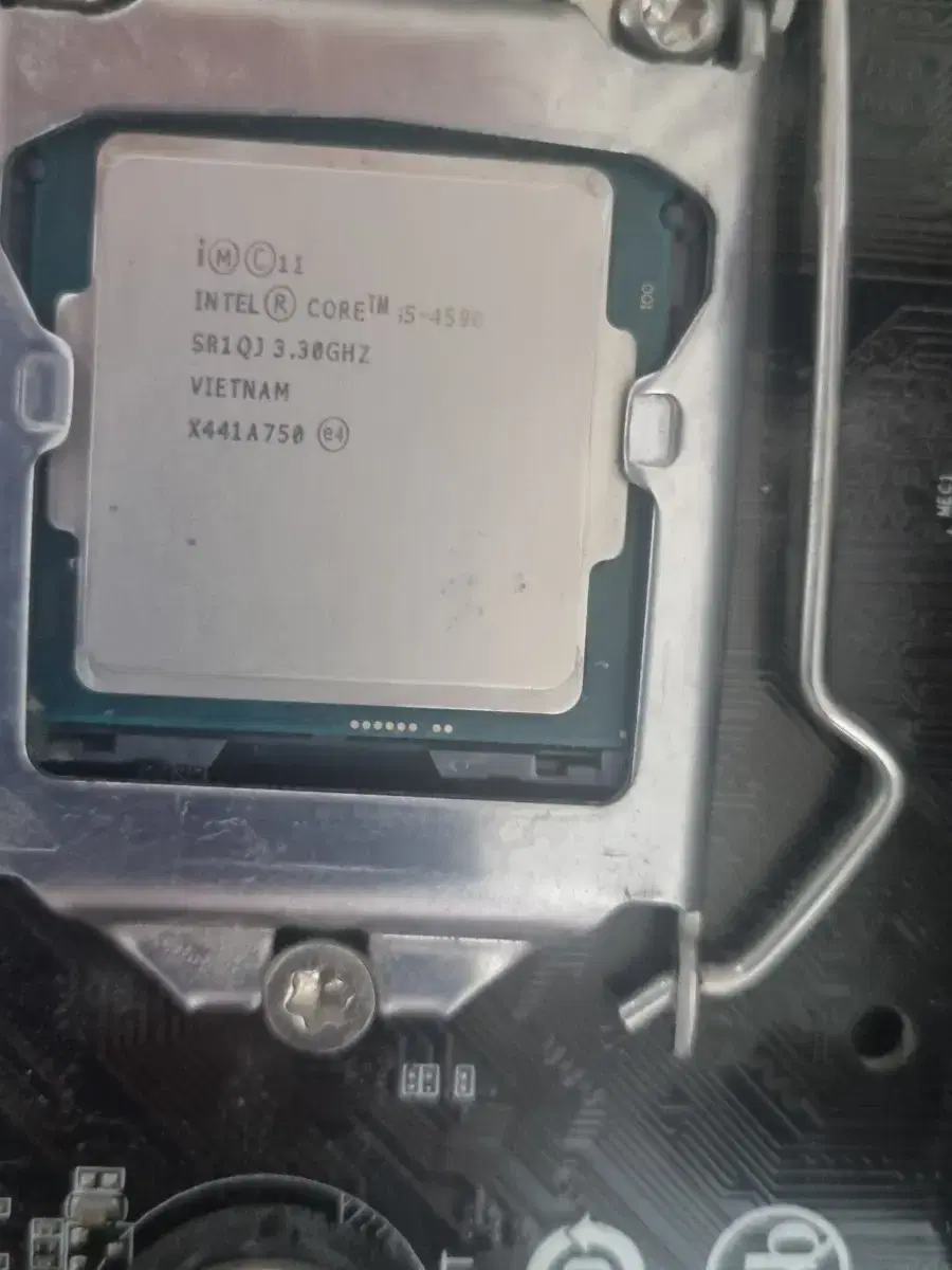 i5 4590 CPU for sale