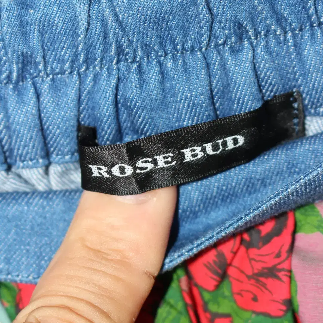 ROSE BUD 숏 치마바지 [22071303]