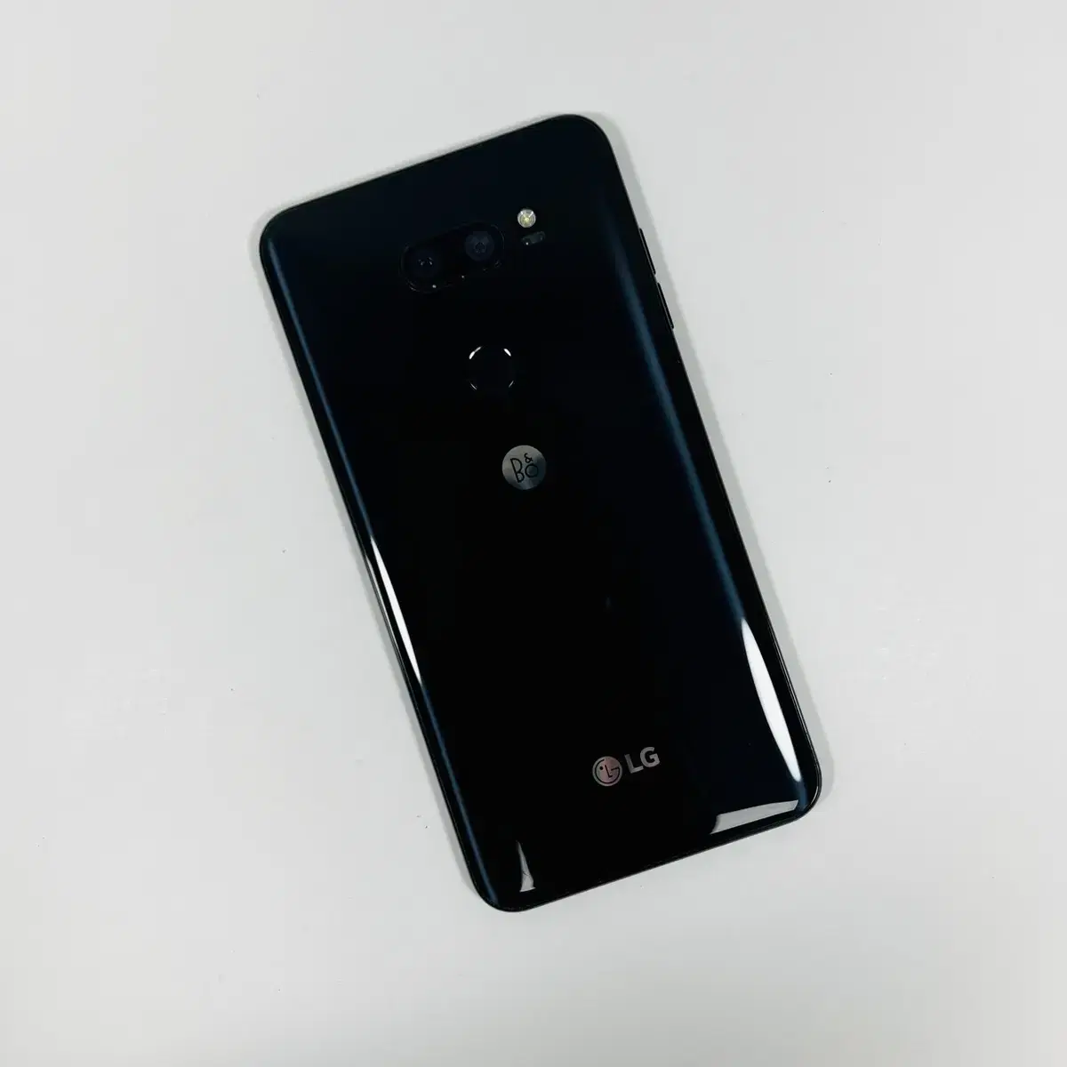 LG V30+ Black Value Phone!!!SKT