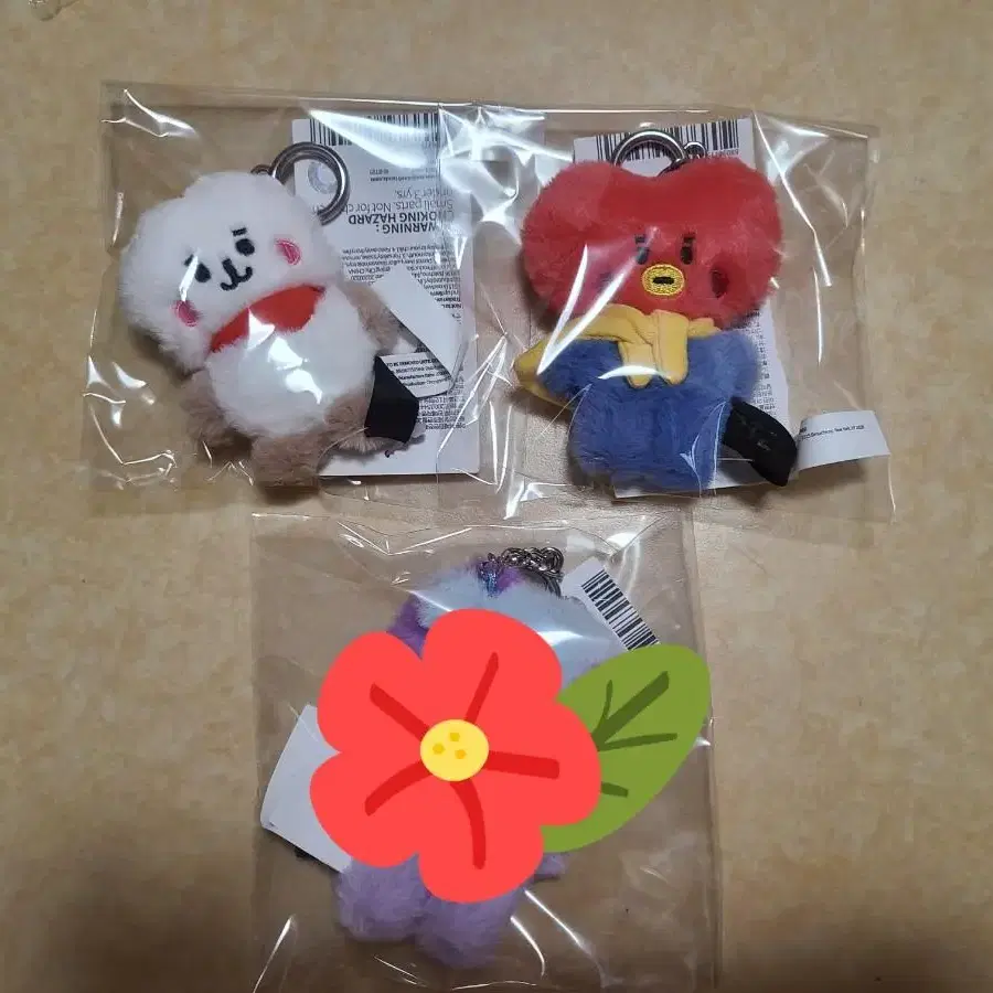 BT21 플랫퍼 키링 판매합니다.