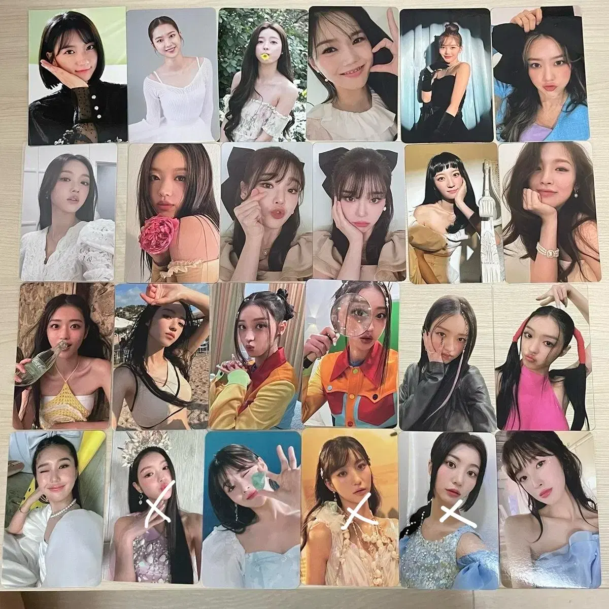 OH MY GIRL photocard sells