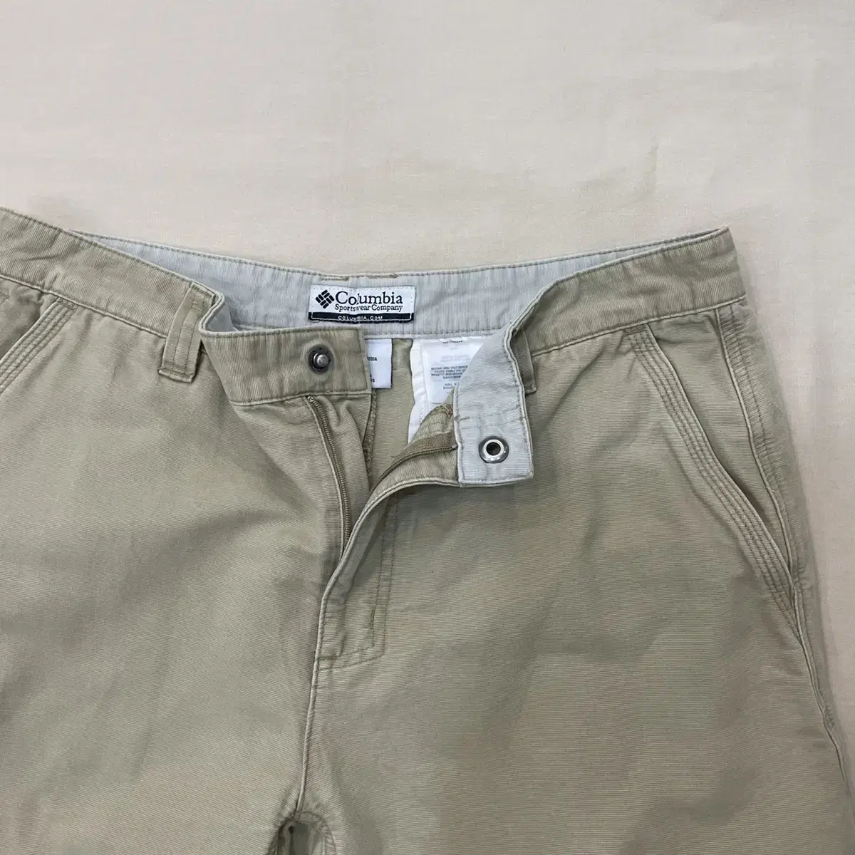 00's Columbia outdoor shorts