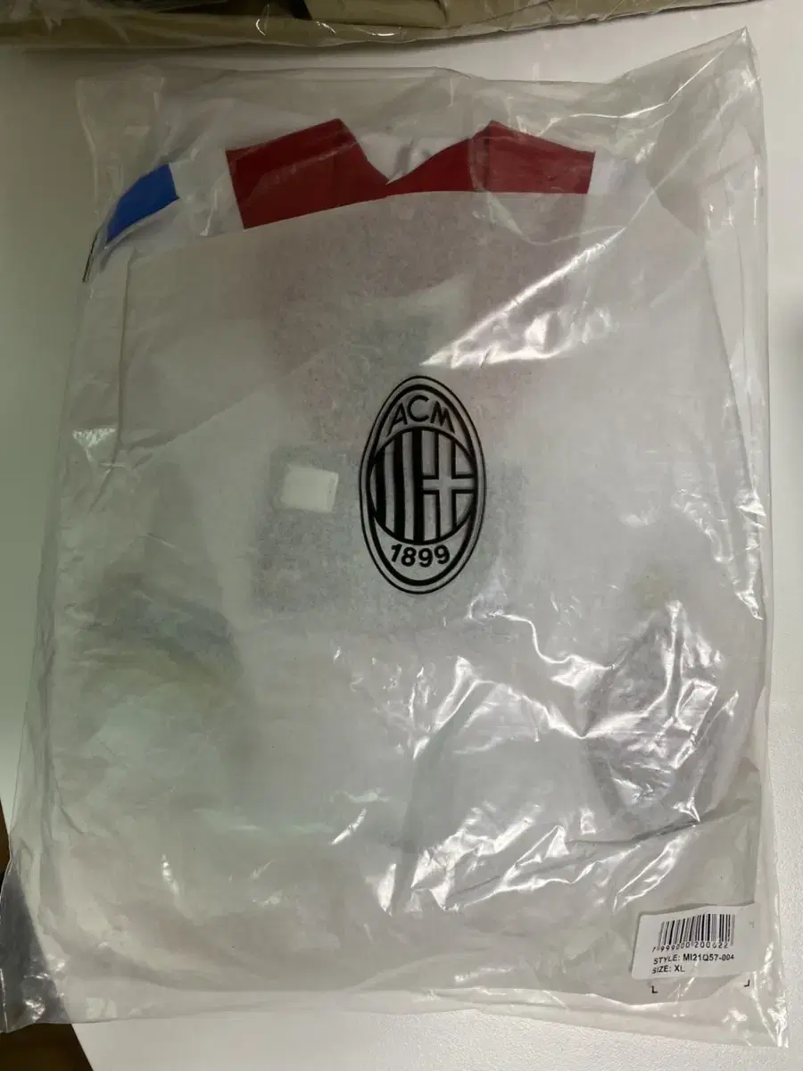 AC Milan Ukraine Sevchenko jersey for sale