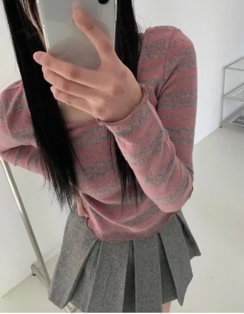 Anyone More Glue Dangara Round Neck Long Sleeve T-Shirt State of the Union