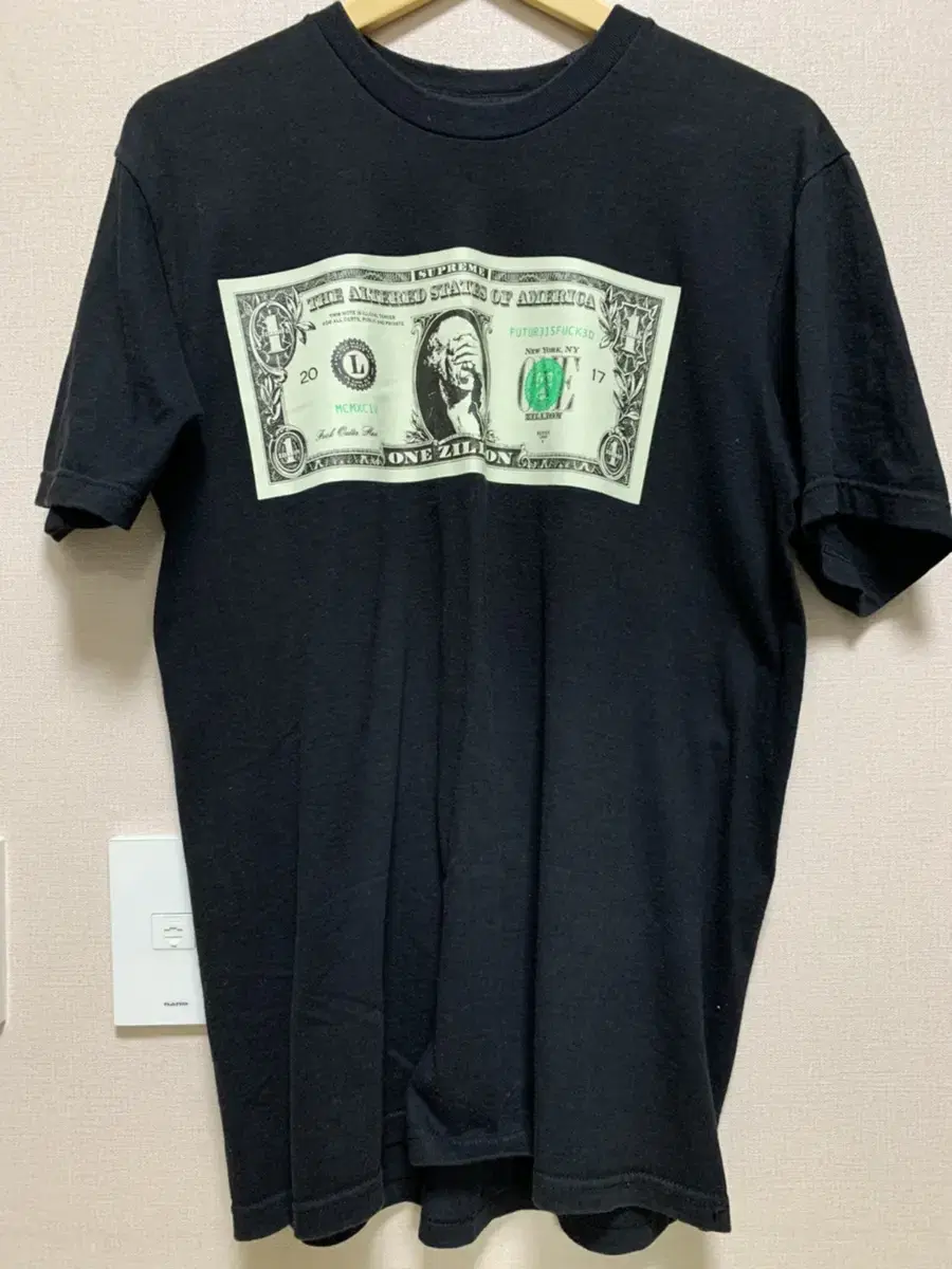 supreme dollar tee black medium