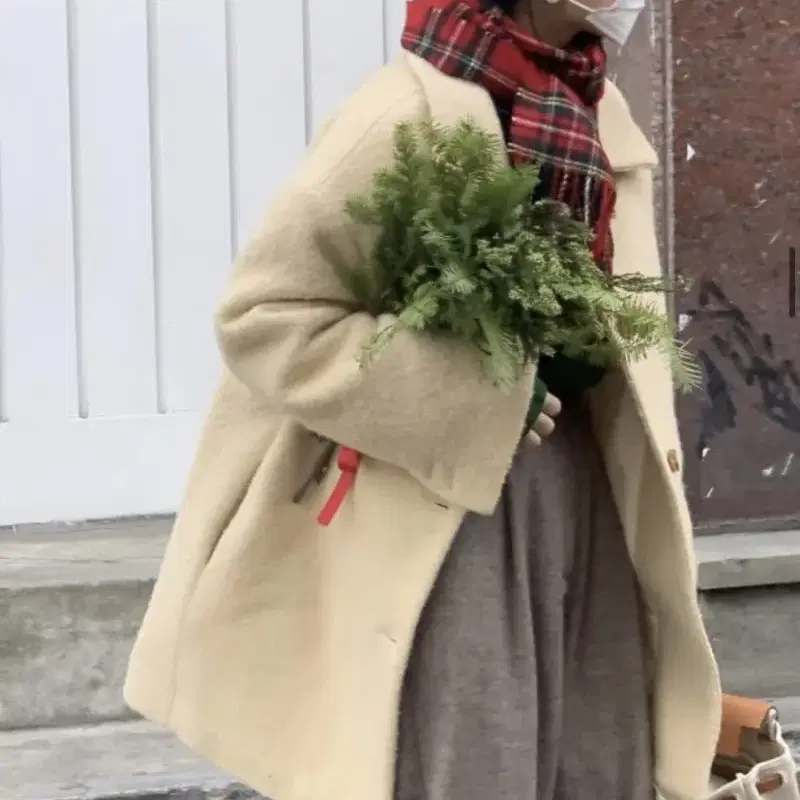 위드아웃썸머 캐롤라인 버터색상