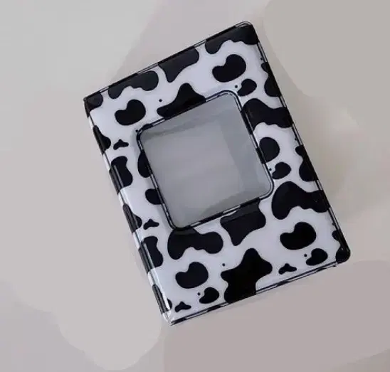 1-tier cow collectbook wts (I'll give you a keyring!)