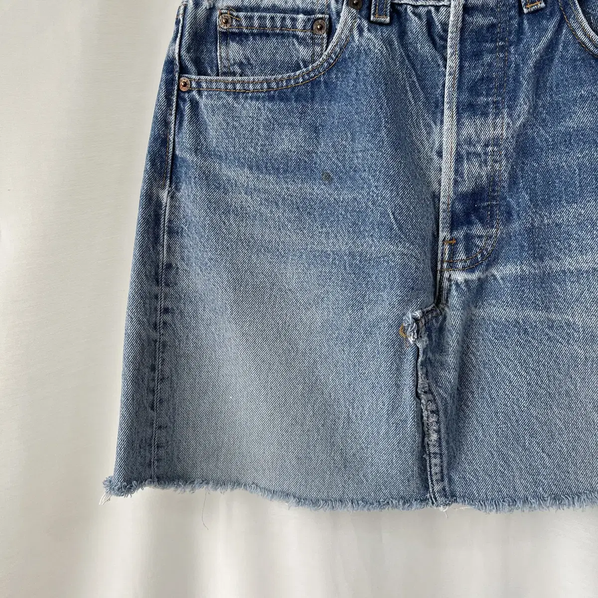 LEVI'S denim skirt ( made in USA )