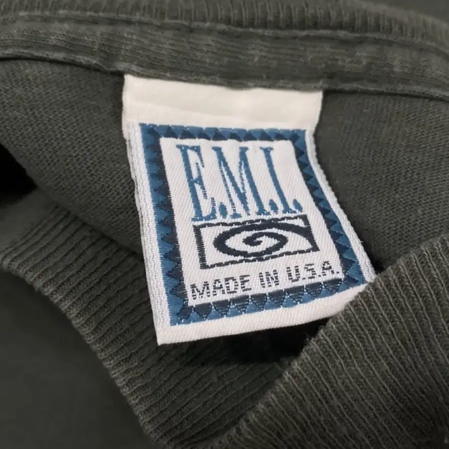 E.M.I (made in USA) 빈티지 프린팅 반팔 티셔츠