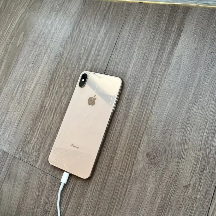 아이폰 xs max 64gb