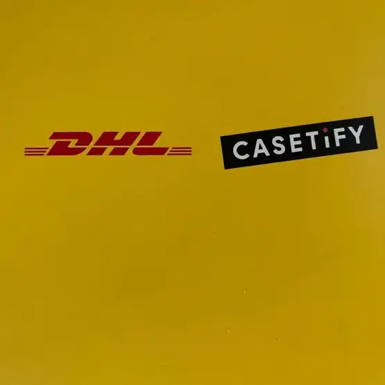 DHLxCasetify 한정판 PVC 크로스백