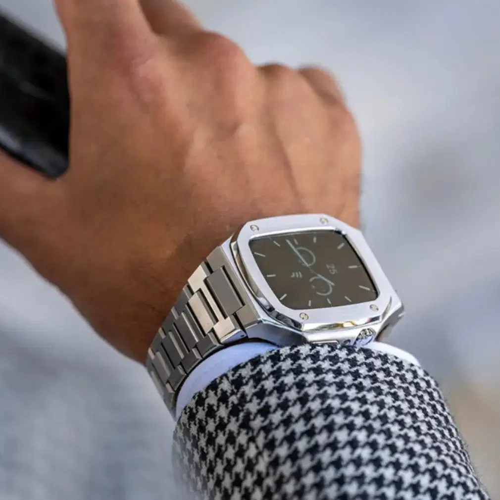 AUDEMARS PIGUET Cases/Screen Protectors/Accessories 애플워치,애플워치스트랩,애플워치7