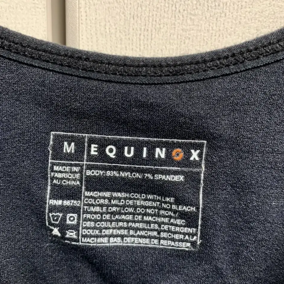 equinox 스포츠 탑