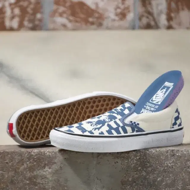 VANS X Krooked Skateboards 슬립온