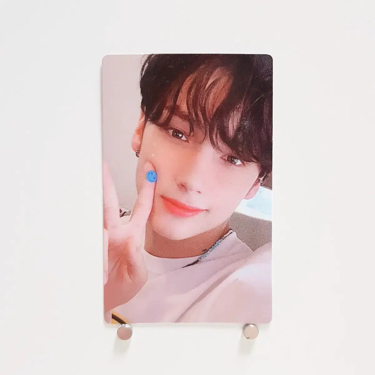 txt hueningkai Bloo Hour album photocard Tomorrow X Together