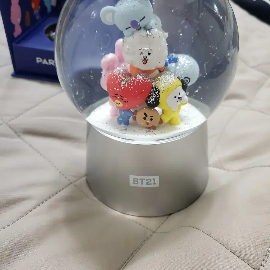 방탄 BT21 파리바게트 한정판 스노우볼