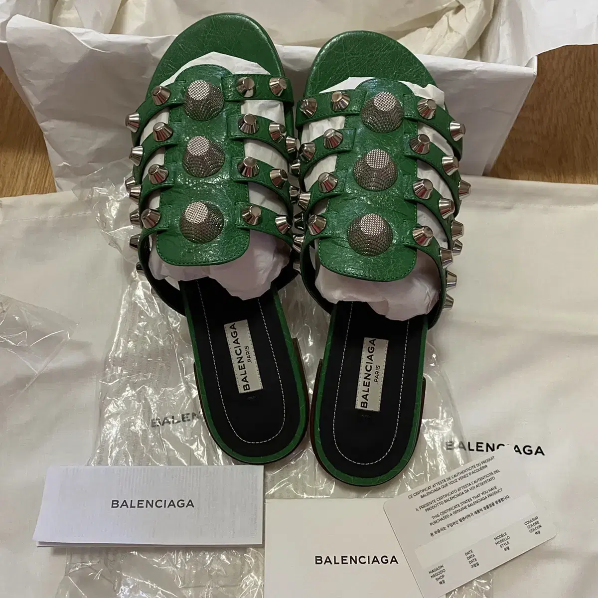 BALENCIAGA 발렌시아가 샌들 37.5사이즈 ( 국내 240 )