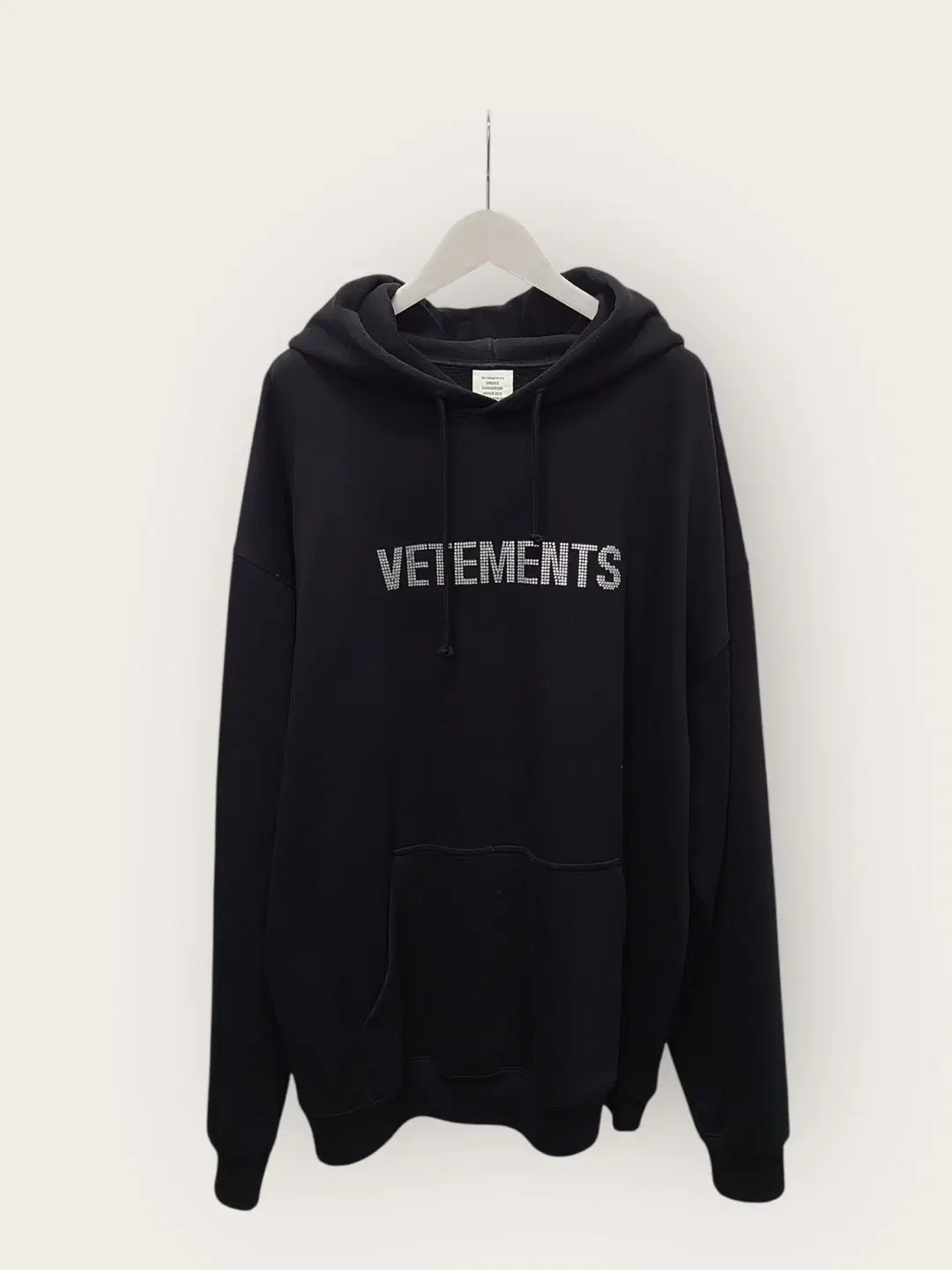 [M] Vetements Black Cubic Lettering Logo Hoodie