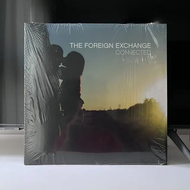 The foreign exchange - connected LP