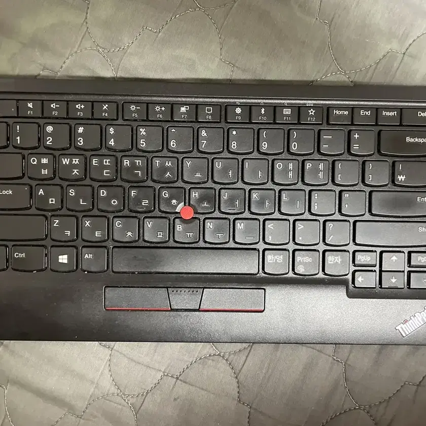 LENOVO Keyboard 레노버,lenovo,무선키보드,빨콩,thinkpad on Bunjang Global Site.