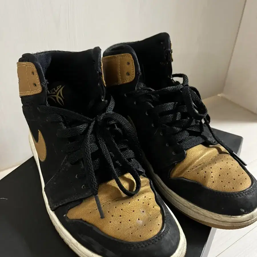 Air jordan 1 retro high