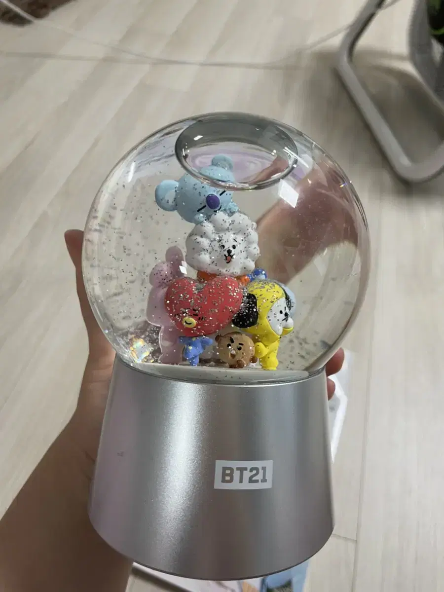 BT21 Snowball