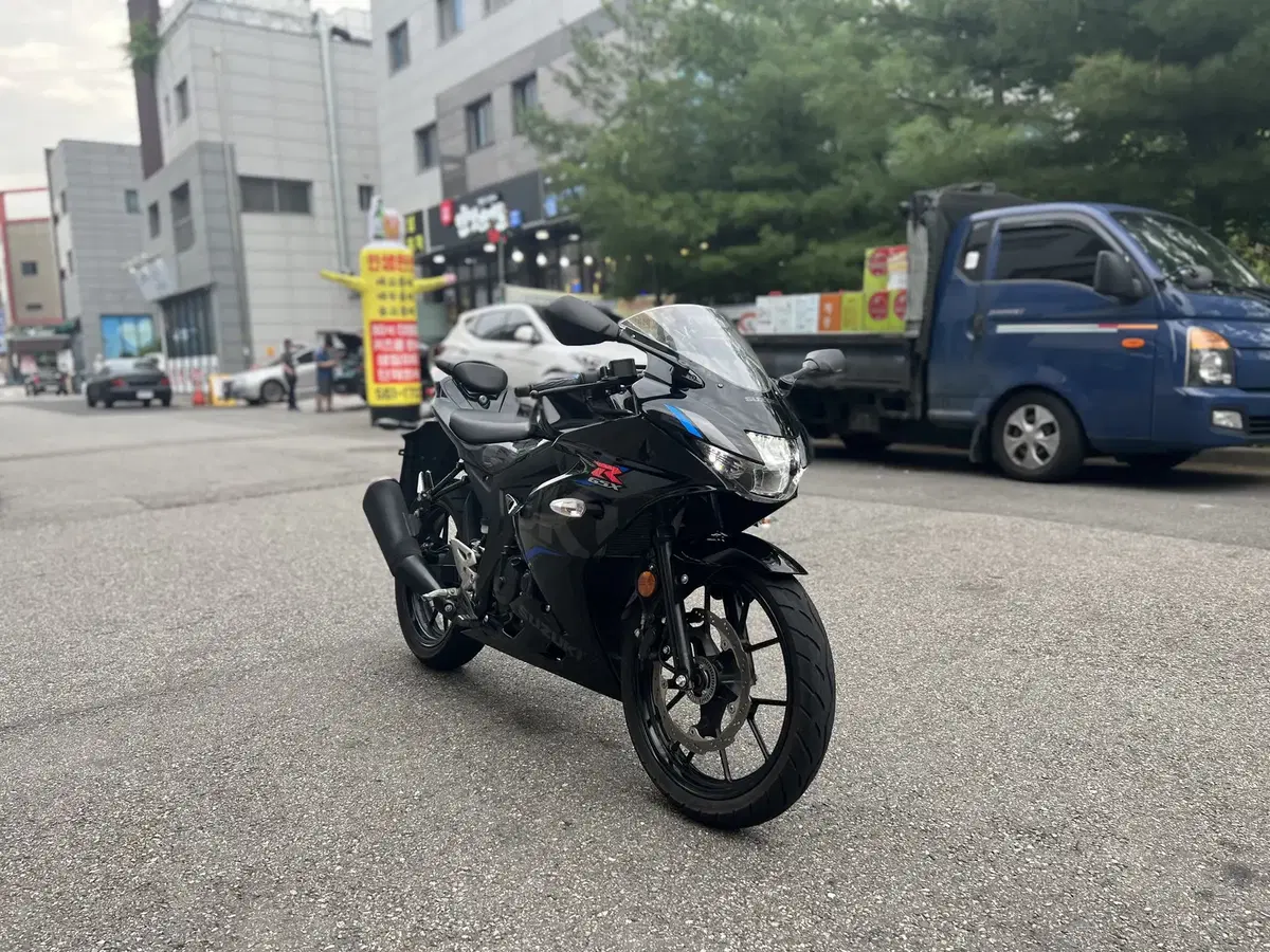 gsxr125 2019년식 급매합니다