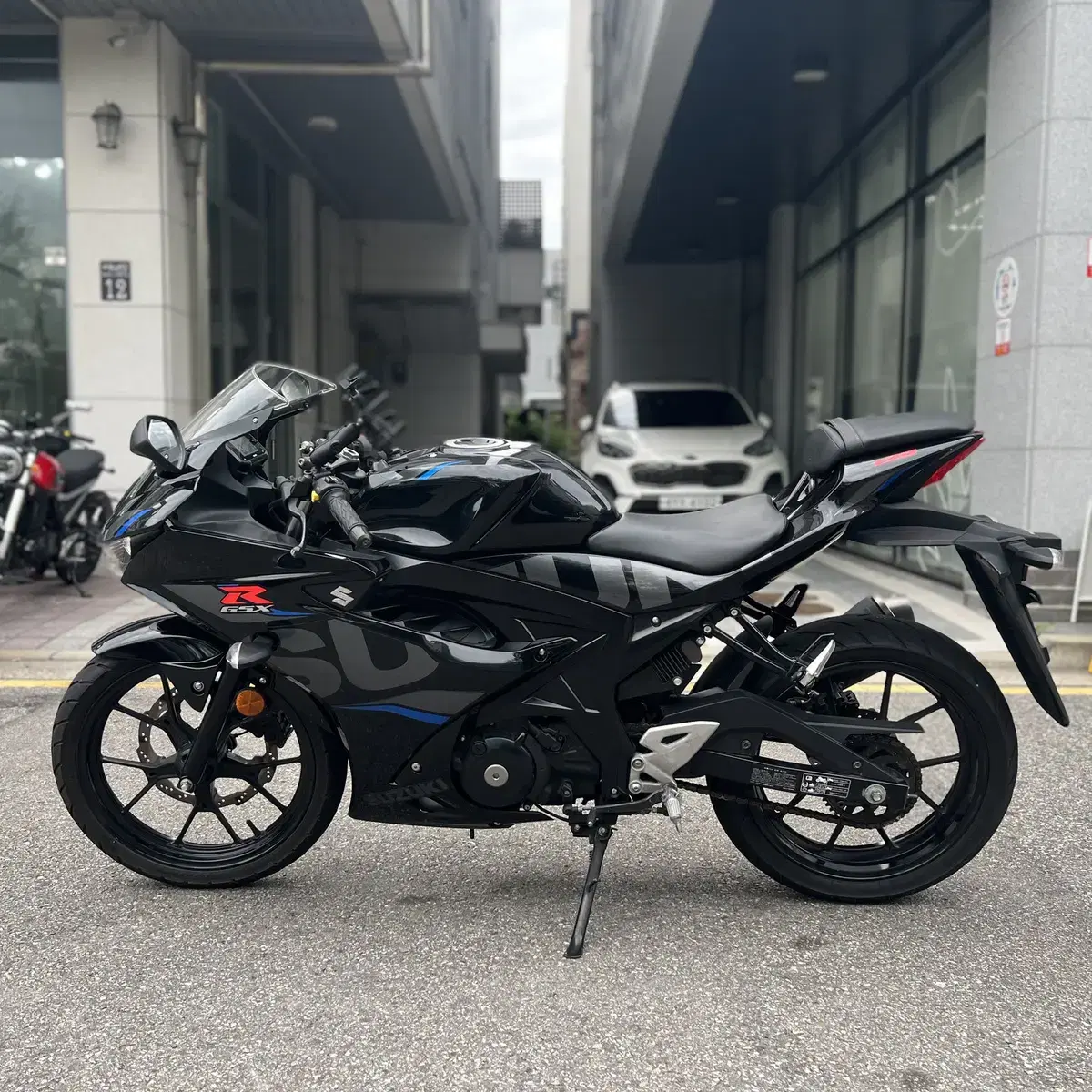 gsxr125 2019년식 급매합니다