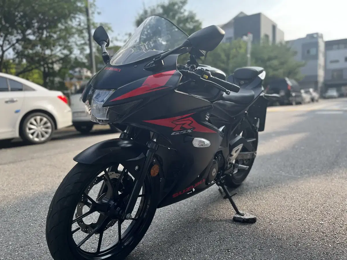 gsxr125 검빨 급매합니다