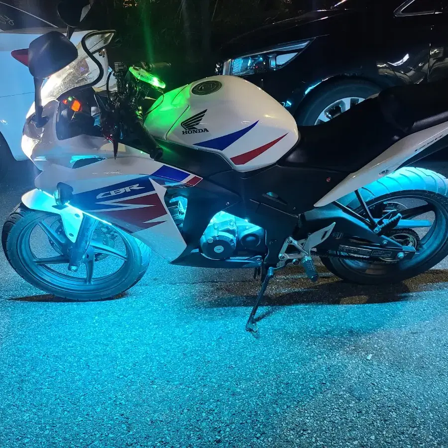 CBR125 2017년식 급매합니다