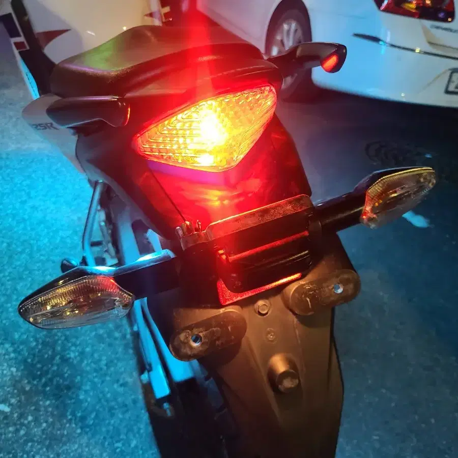 CBR125 2017년식 급매합니다