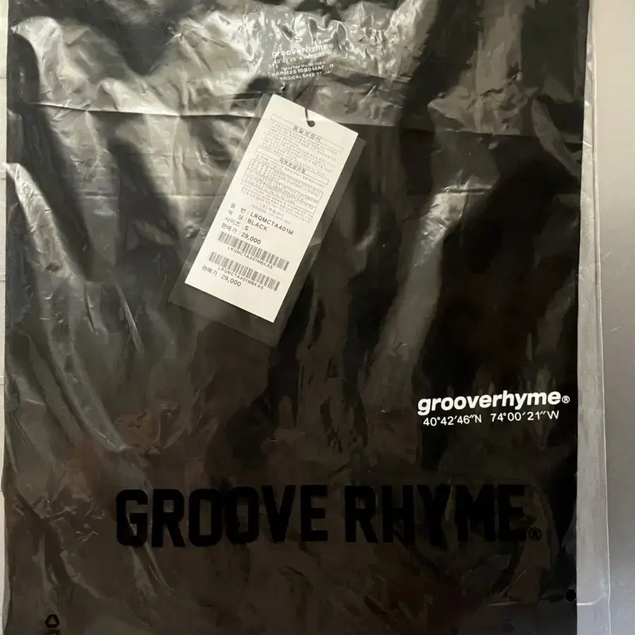 그루브라임(grooverhyme) 반팔 블랙 s 새상품