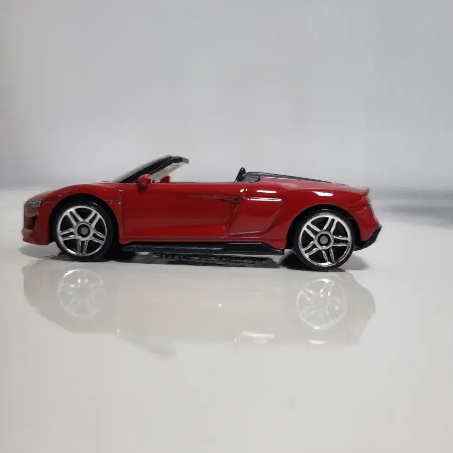 (핫휠) AUDI R8 SPYDER