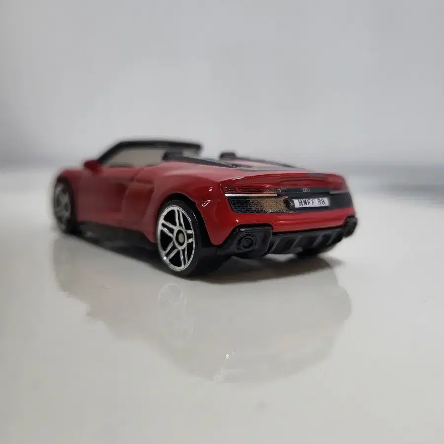 (핫휠) AUDI R8 SPYDER