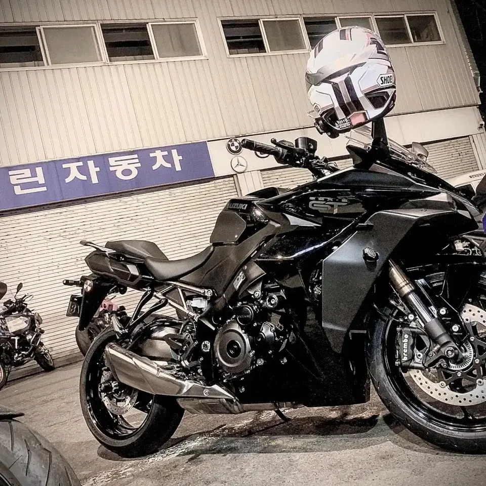 s1000gt  22년식 판매 합니다.