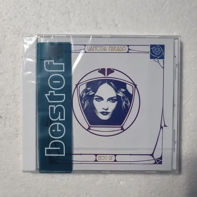 바네사파라디 Vanessa Paradis BEST CD 미개봉 새상품