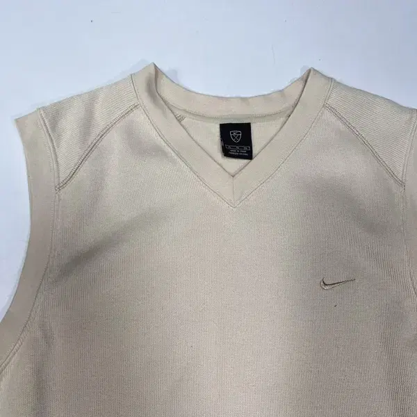 NIKE 나이키 아이보리 베스트(XL)