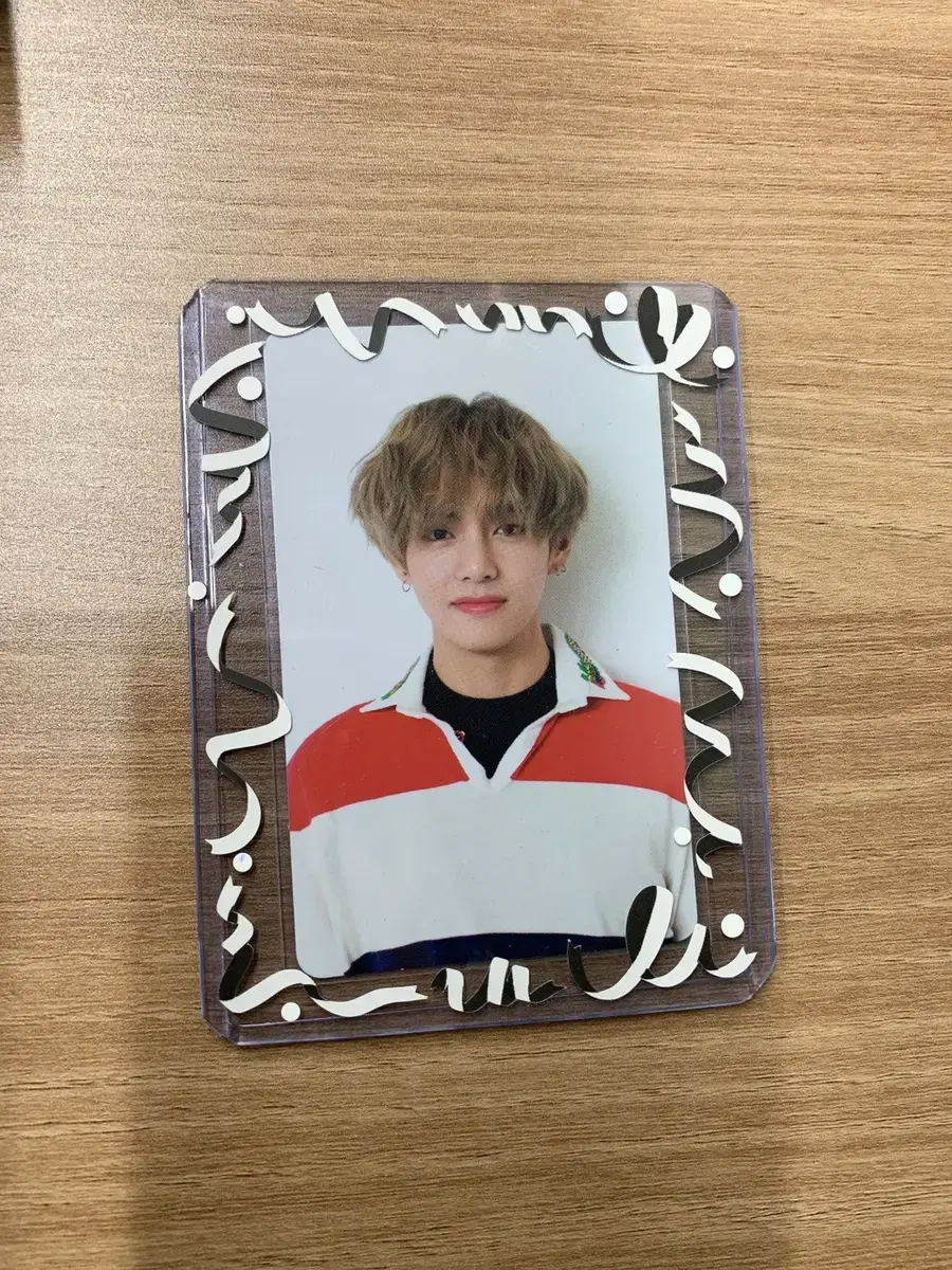 Bangtan Rookie Seungho V Taehyung photocard WTS