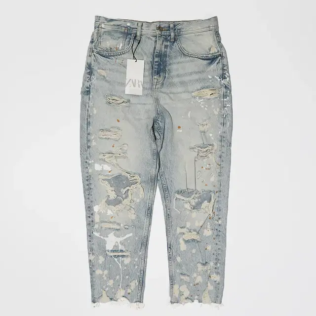 ZARA Loose Cropped Destroyed Denim