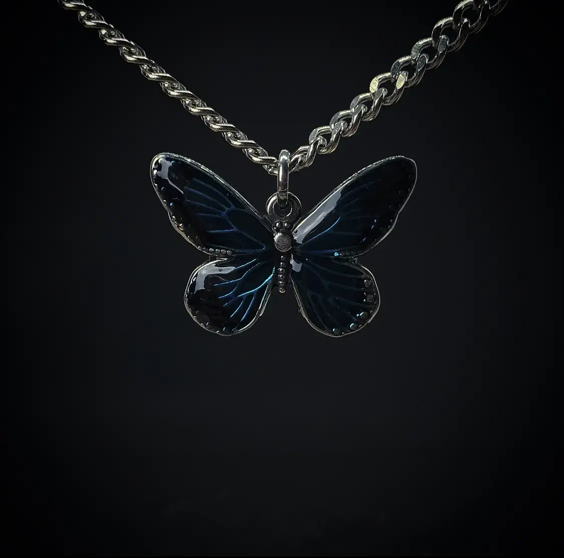 파랑나비목걸이 Blue butterfly