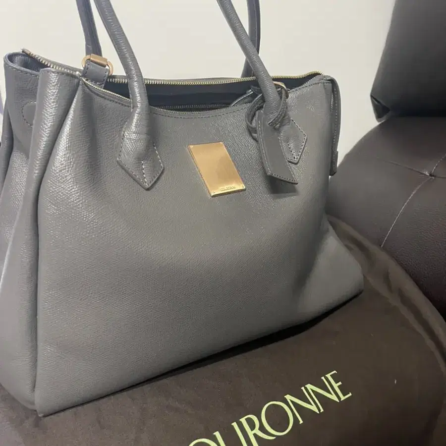 couronne bag(쿠론 가방)