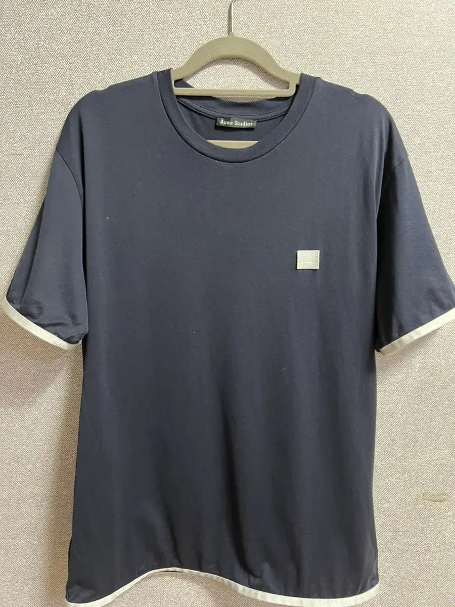 [Genuine] Acne Navy Cotton T-Shirt - S