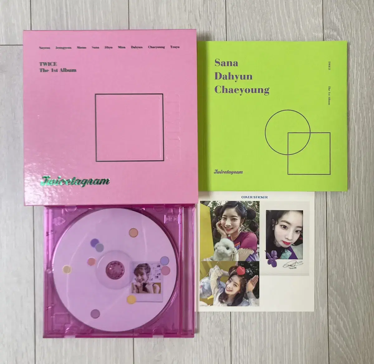 TWICE Likey album + photocard