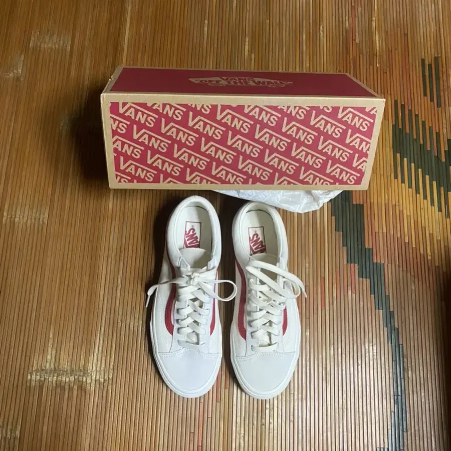 VANS 반스 스타일36 레드 새제품 275 판매